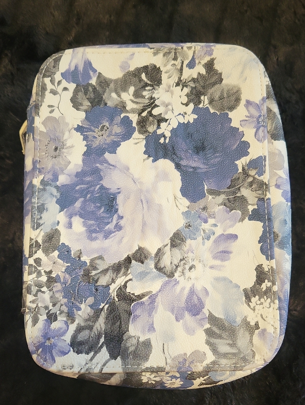 Trish McEvoy Blue Floral Planner Case